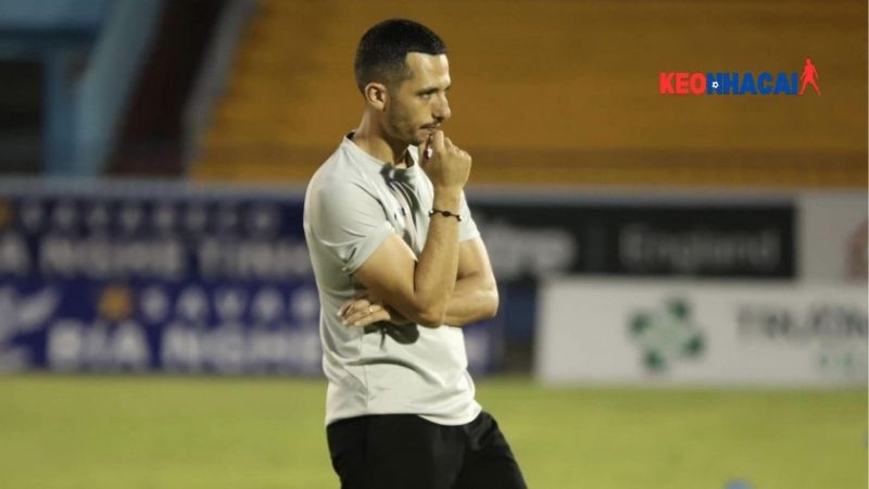 hlv-mauro-jeronimo-vua-chia-tay-bong-da-viet-nam-anh-pvf-cand-